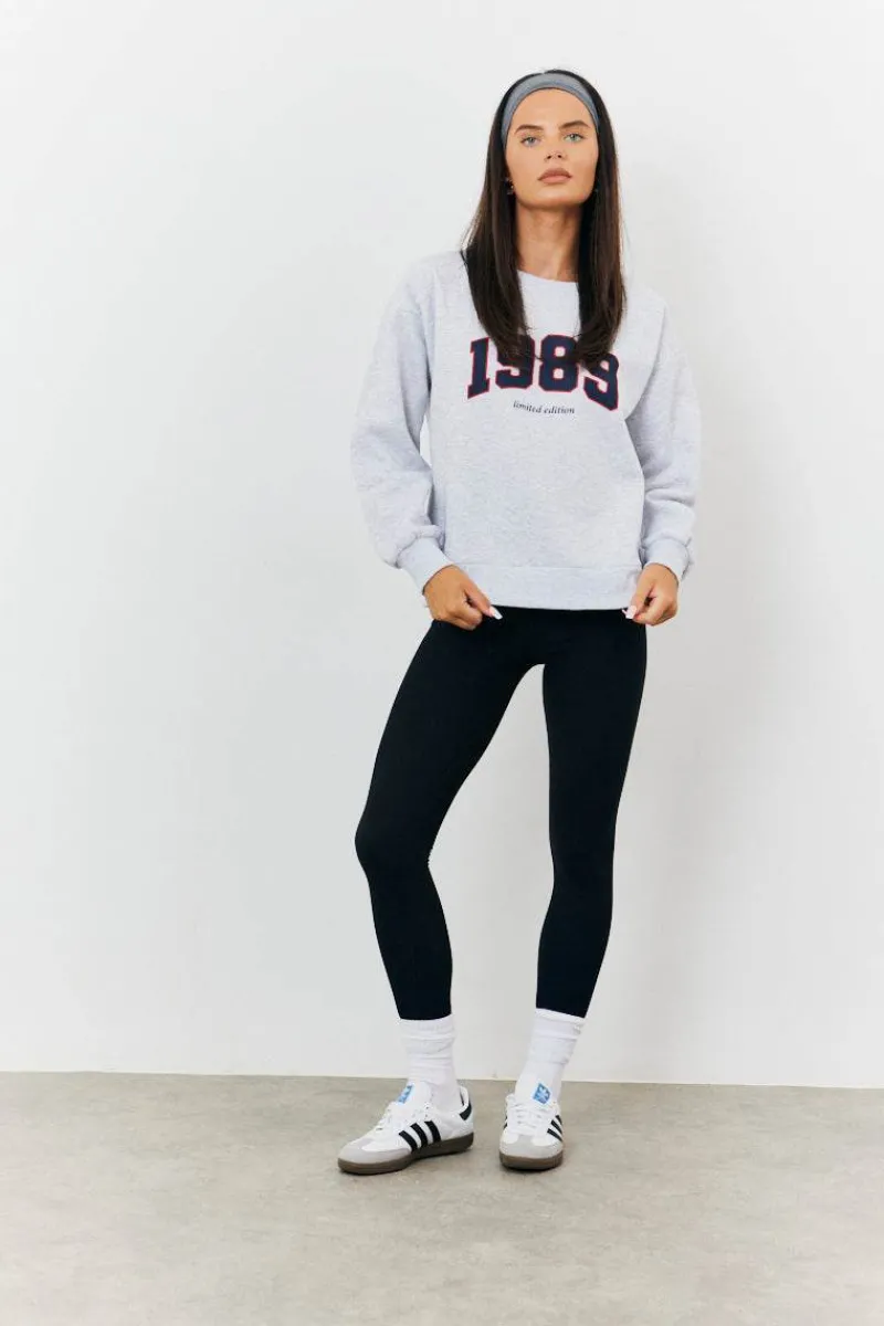 1989 Printed Graphic Sweatshirt|Fits Discount