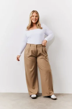 Adjustable Waist Pleat Wide Leg Trouser|In the Style Best