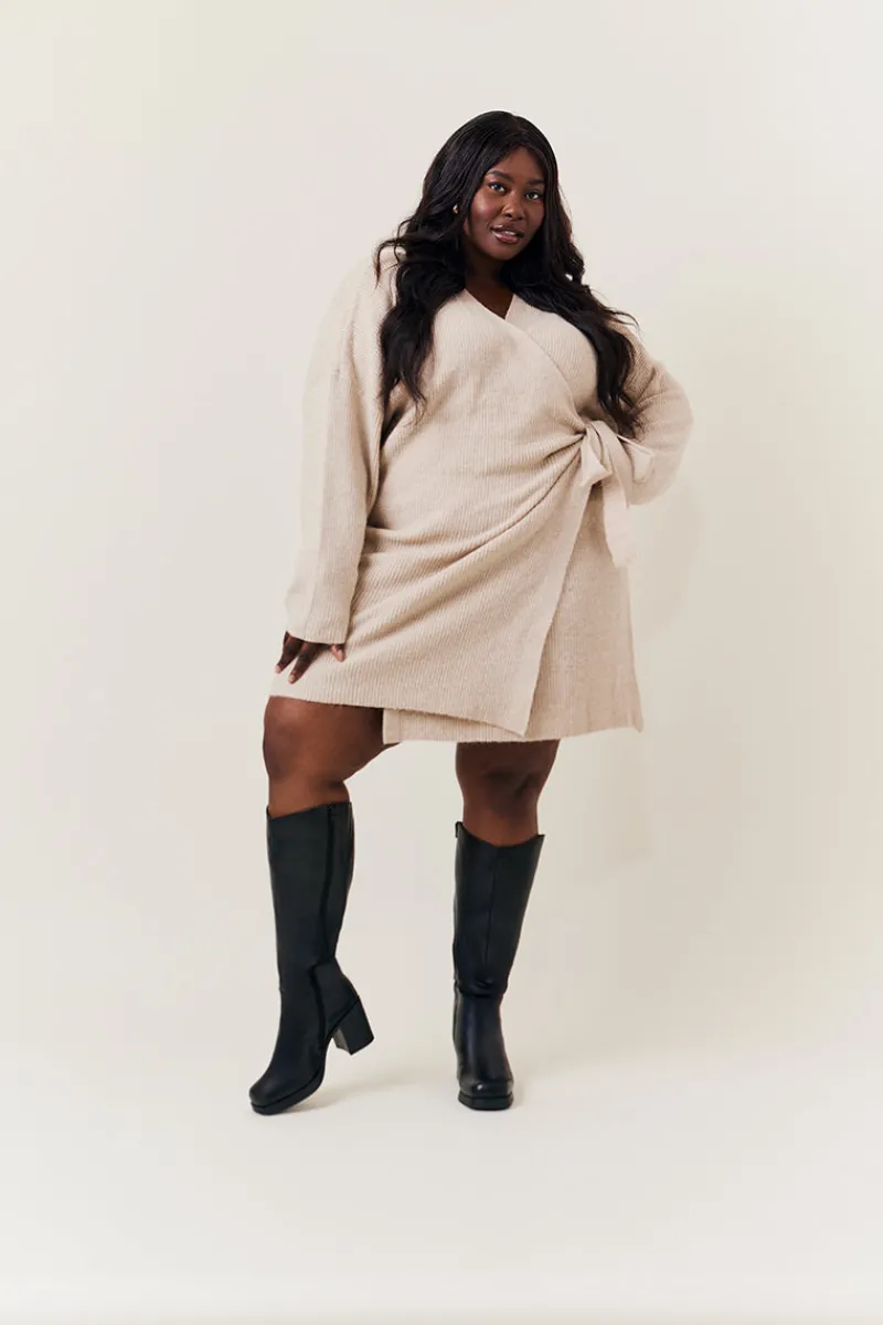 Bella Chunky Heeled High Leg Boot|In The Style Online