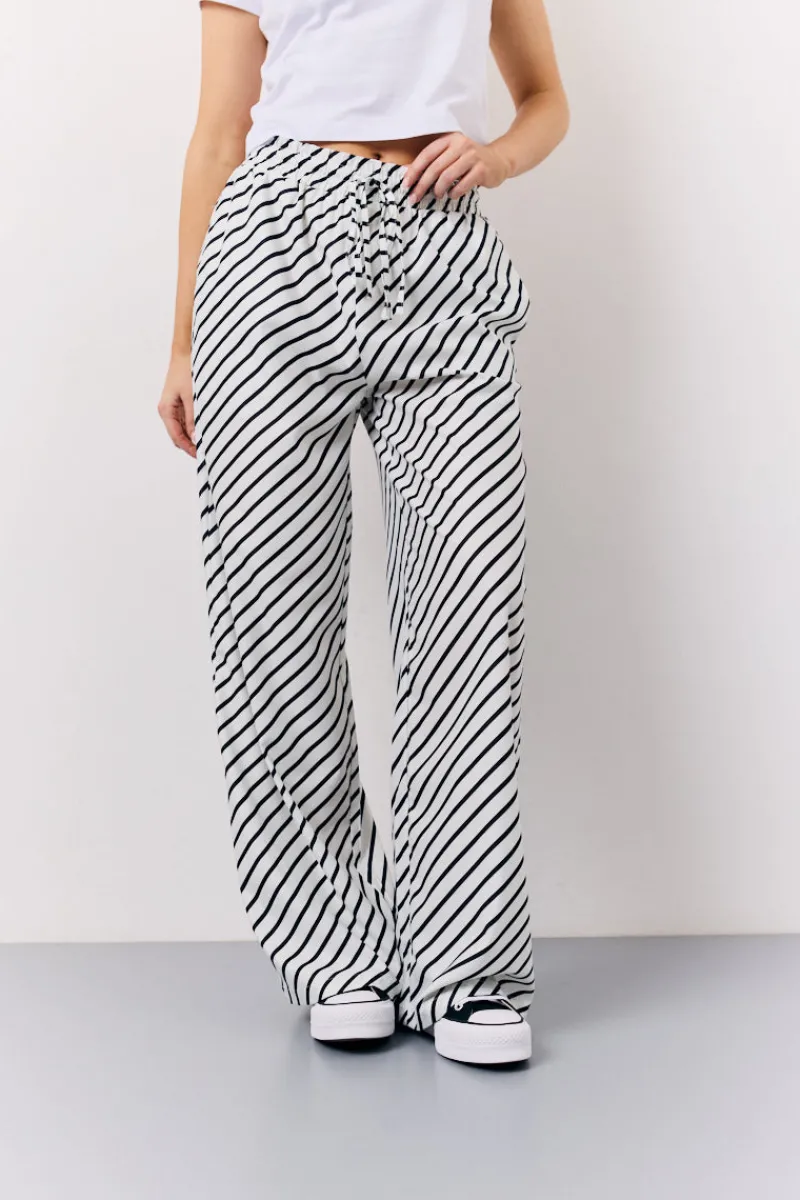 Black & White Striped Drawstring Trouser|In The Style Hot