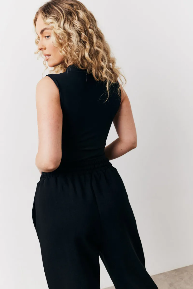 Built In Bra Sculpt & Control Zip Front Bodysuit|Fits Best
