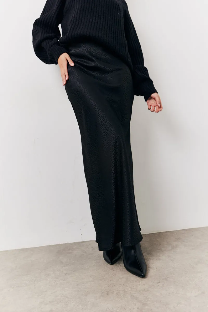 Jacquard Printed Slip Skirt|In the Style Sale
