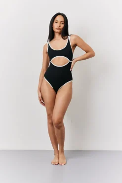 Ribbed Contrast Binding Cut Out Swimsuit|Fits Hot