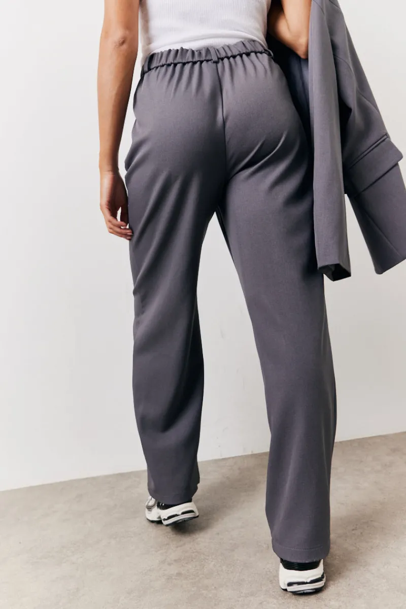 Elastic Waist Back Trouser|In The Style Discount