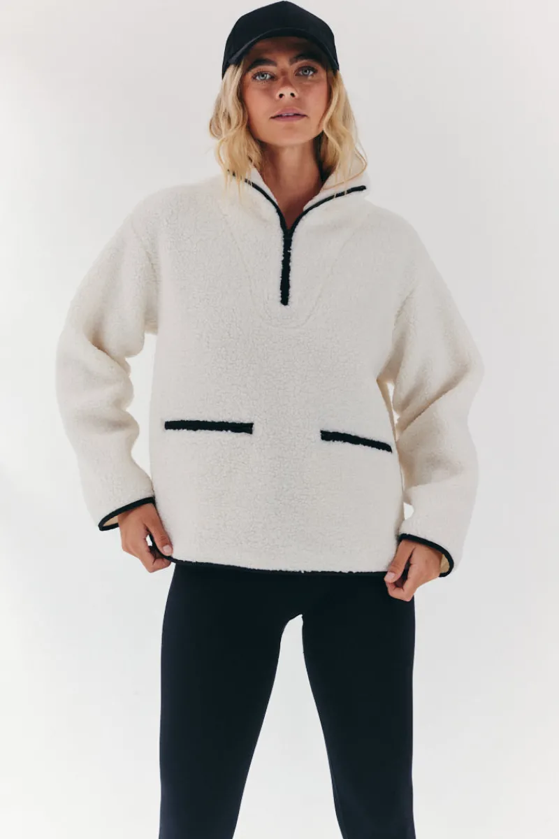 Contrast Piping Borg Lined Half Zip Up Fleece|Fits Clearance