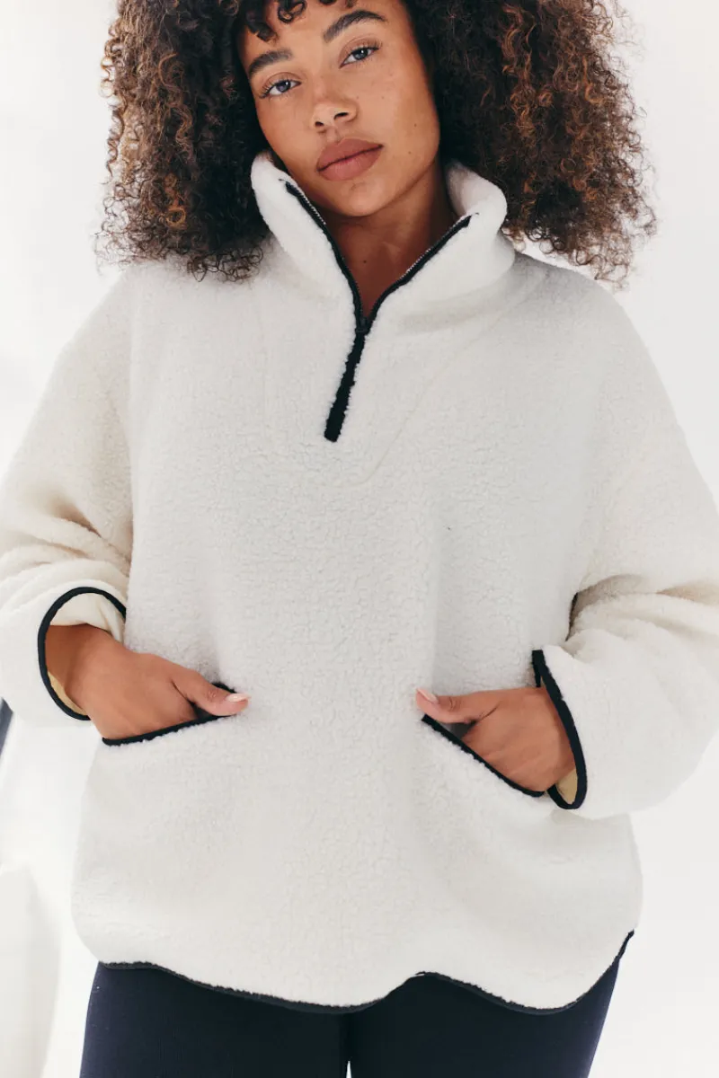 Contrast Piping Borg Lined Half Zip Up Fleece|Fits Clearance