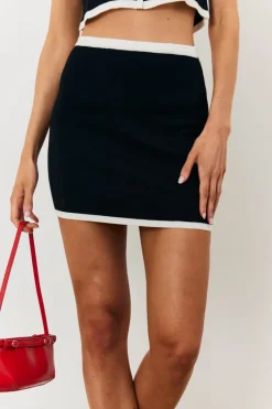 Contrast Piping Co Ord Knit Mini Skirt|In The Style Best