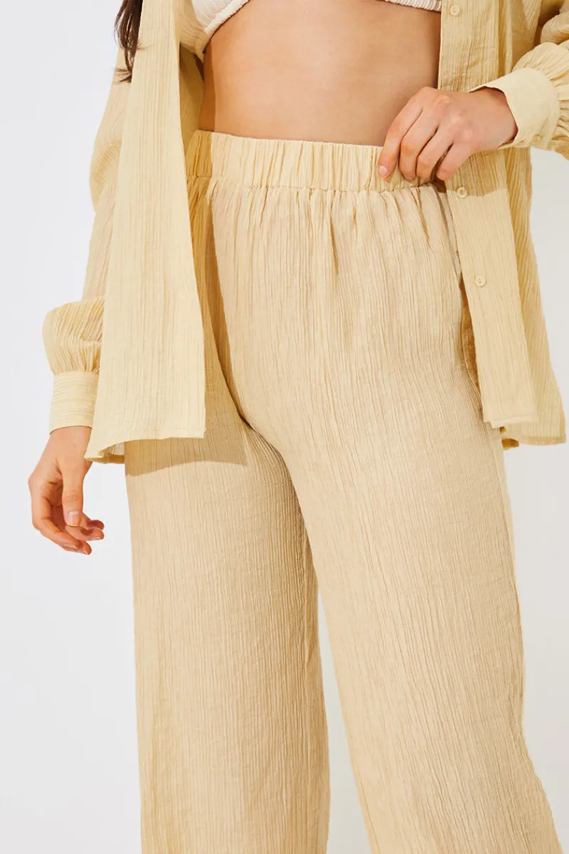 Crinkle Wide Leg Trousers|In the Style Clearance