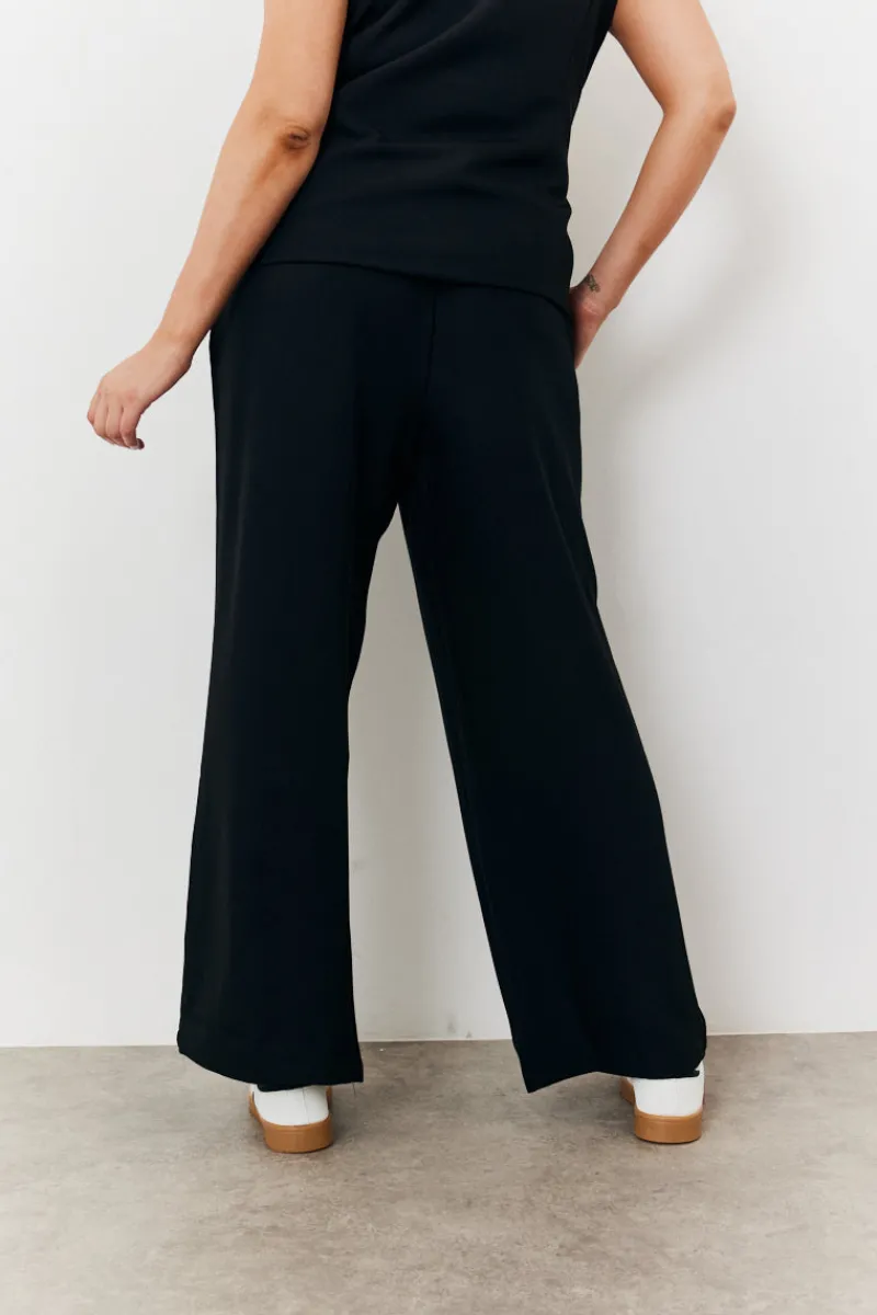 Elasticated Mid Rise Wide Leg Trouser|In The Style
