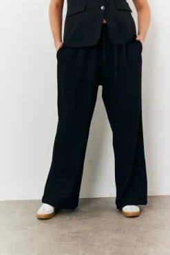 Elasticated Mid Rise Wide Leg Trouser|In The Style