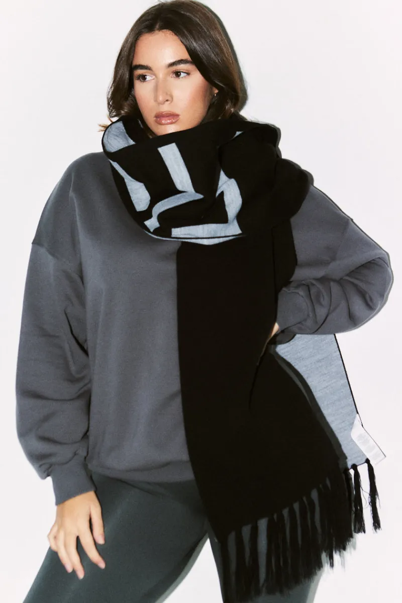 Knitted Scarf|Fits