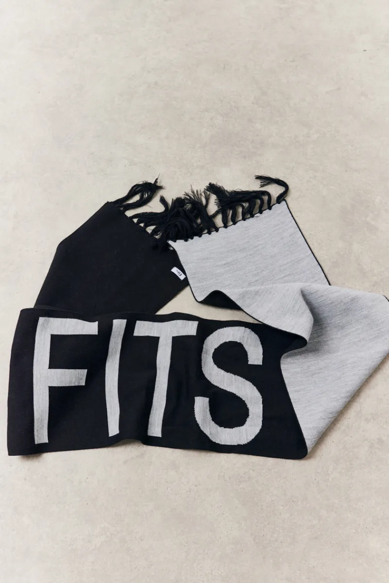 Knitted Scarf|Fits