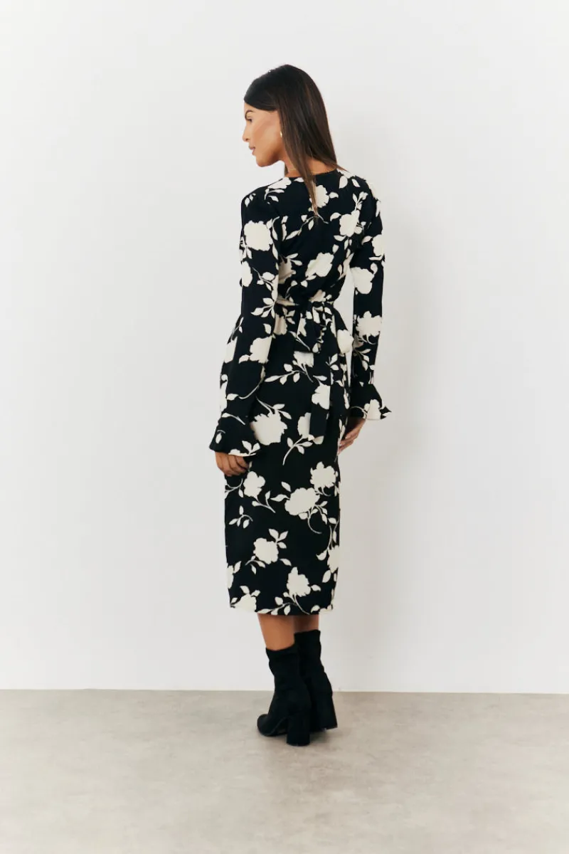 Floral Tie Wrap Detail Midi Dress|In The Style Online