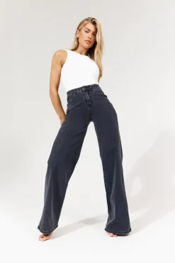 Isla Wide Leg Jeans|In The Style Discount
