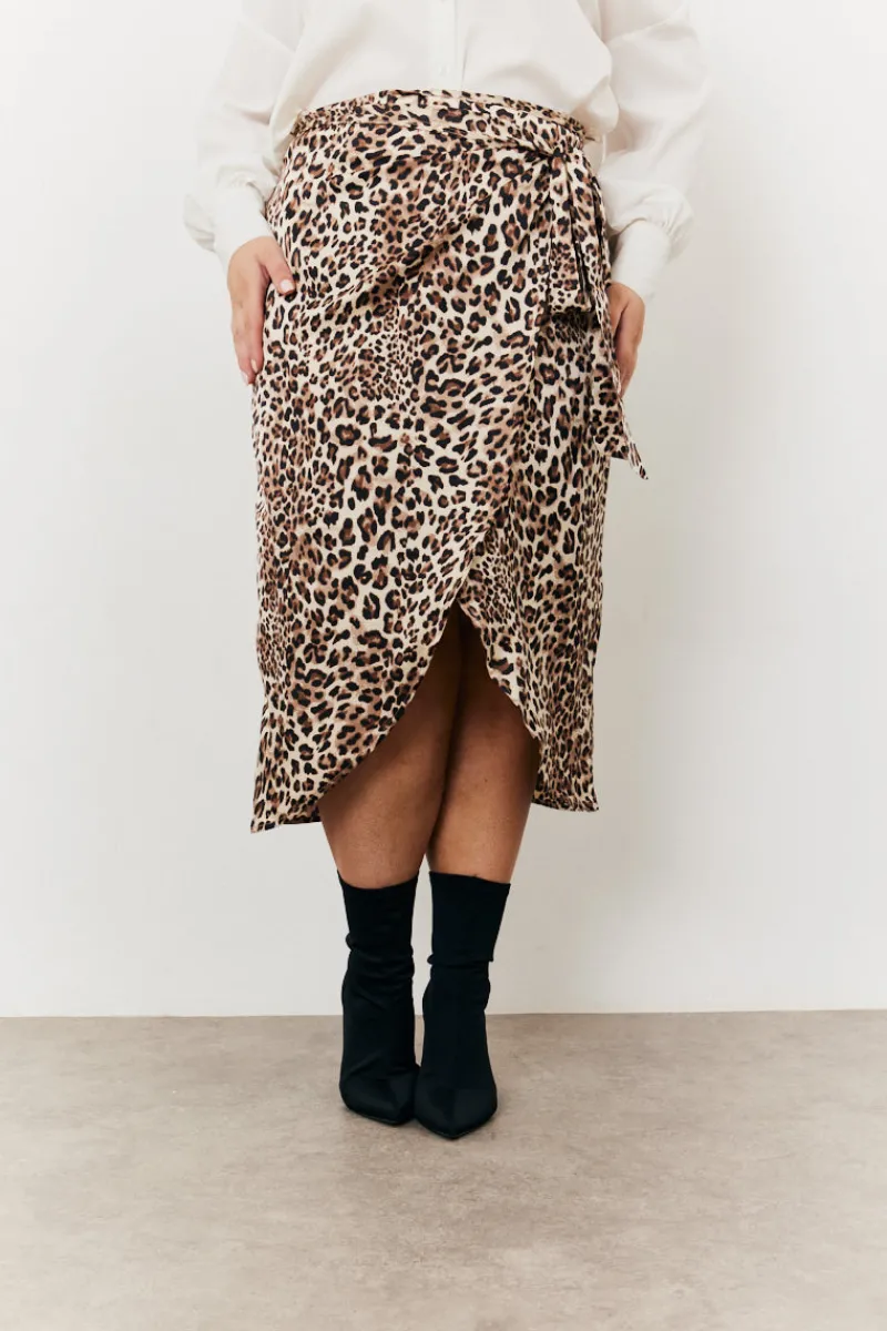 Leopard Wrap Midi Skirt|In The Style Hot