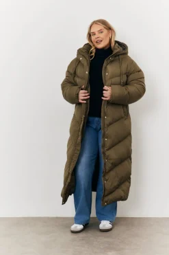 Longline Puffer Jacket|In the Style Outlet