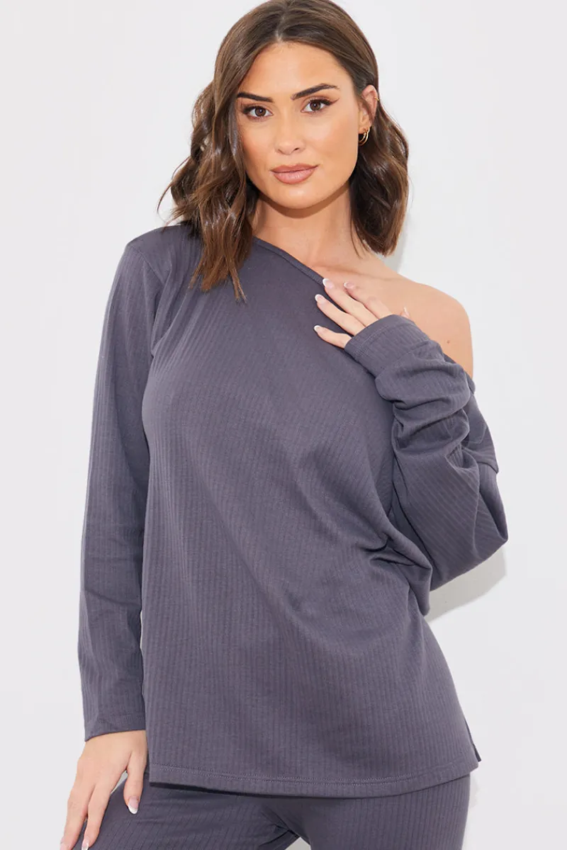 Off The Shoulder Long Sleeve T Shirt And Legging Set|In The Style Best
