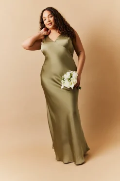 Satin Twist Back Maxi Dress|In The Style Hot