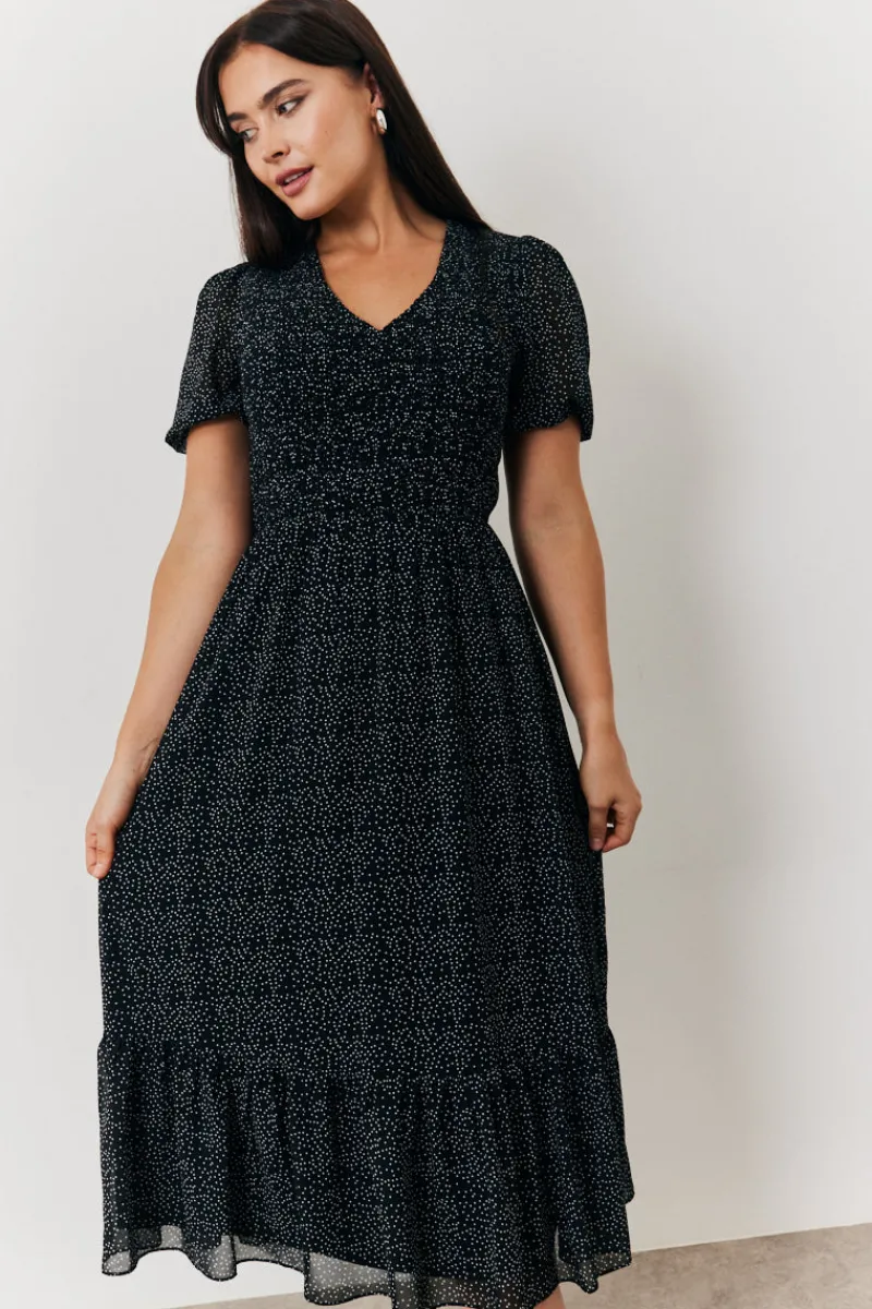 Polka Dot V Neck Puff Sleeve Midaxi Dress|In the Style Discount