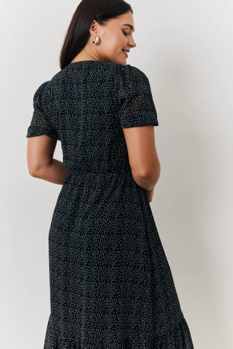 Polka Dot V Neck Puff Sleeve Midaxi Dress|In the Style Discount