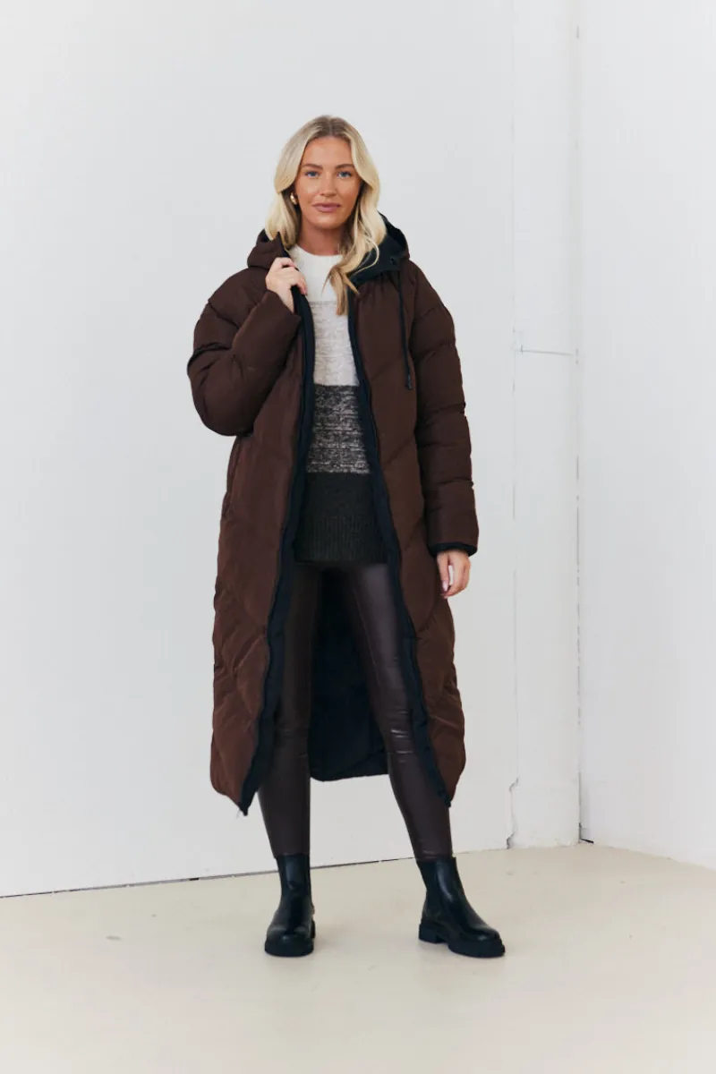 Reversible Hooded Longline Puffer Coat|In the Style New