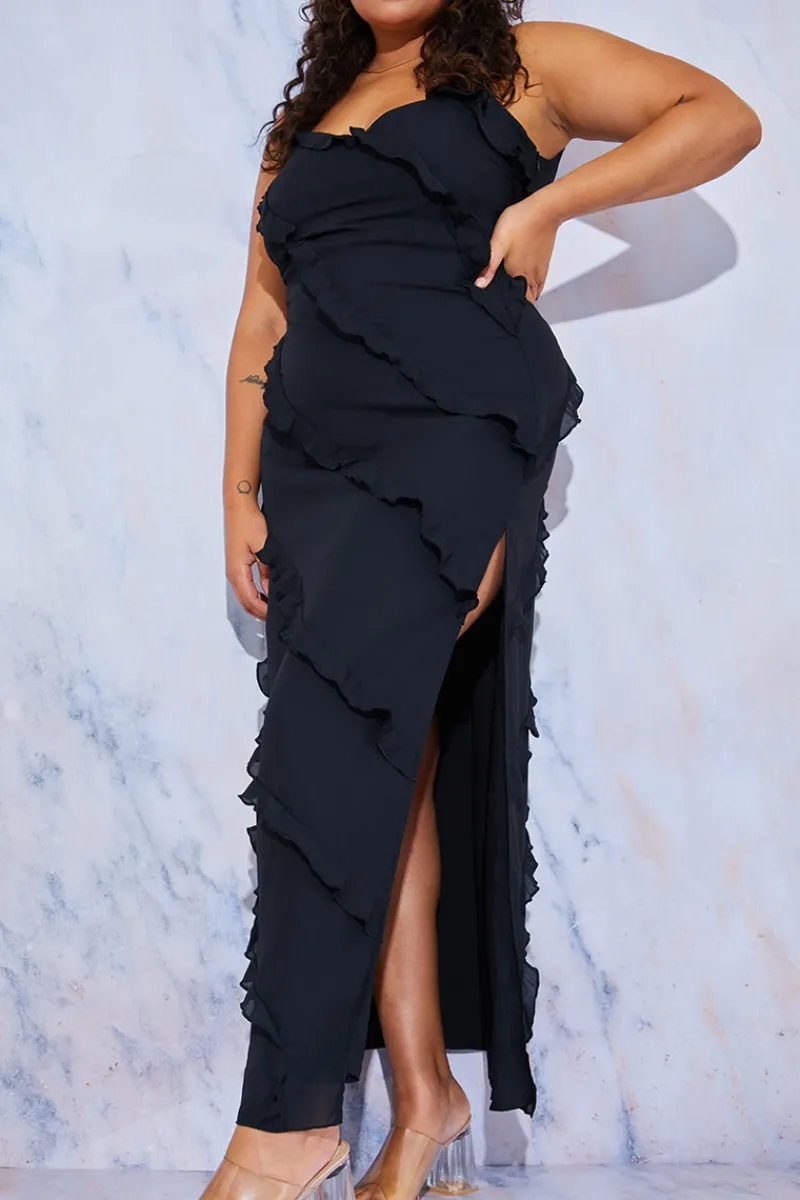 Ruffle Detail Maxi Dress|In the Style Clearance
