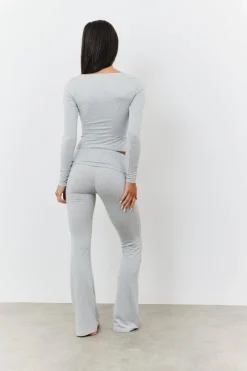 Sculpting Long Sleeve Scoop Neck T-Shirt|Fits Online