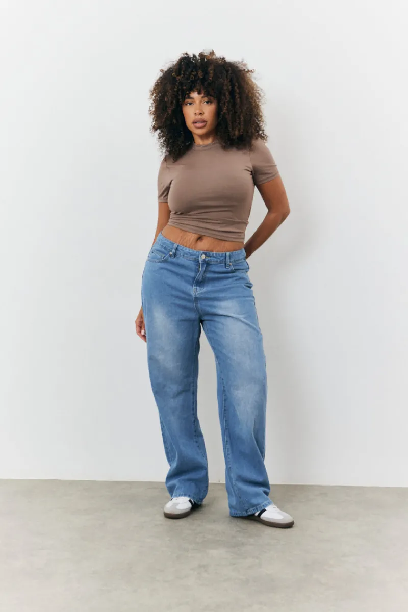 Sculpting Short Sleeve Crew Neck T-Shirt|Fits Clearance