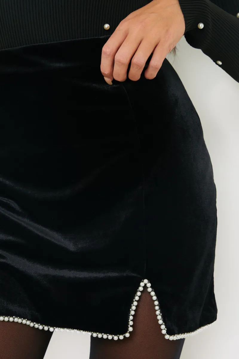 Velvet Faux Pearl Mini Skirt|In the Style Hot